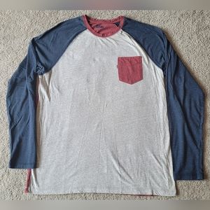 Levi's long sleeve shirt with chest pocket large